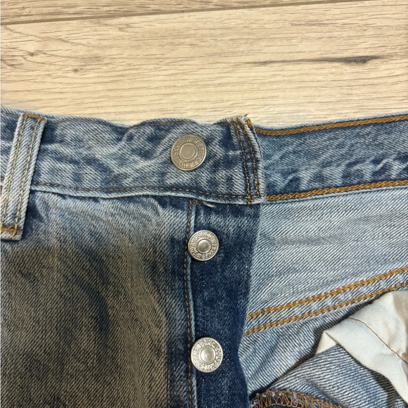 Levi’s Women’s Jean Shorts W29 - Picture 6 of 9